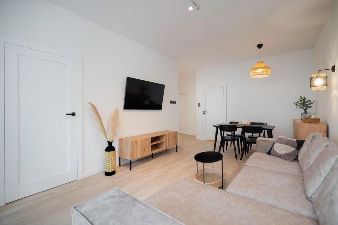 Marine Apartments Nadmorski Dwor غدانسك المظهر الخارجي الصورة