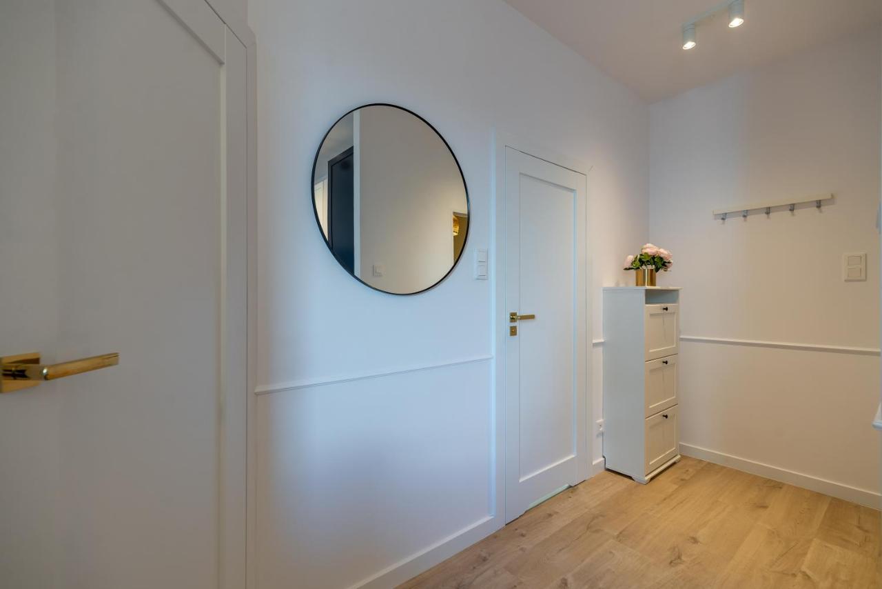 Marine Apartments Nadmorski Dwor غدانسك المظهر الخارجي الصورة